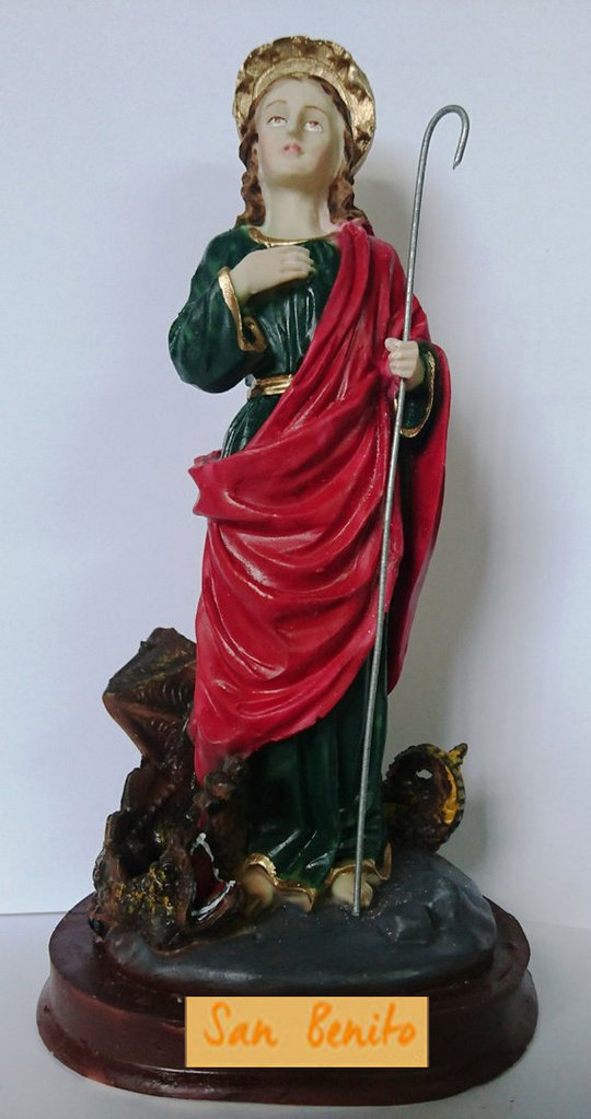 Figura Artesana Santa Marta en Resina (22cm)