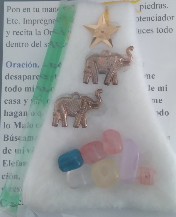 Amuleto Artesano Morralito Elefante de la Buena Suerte.