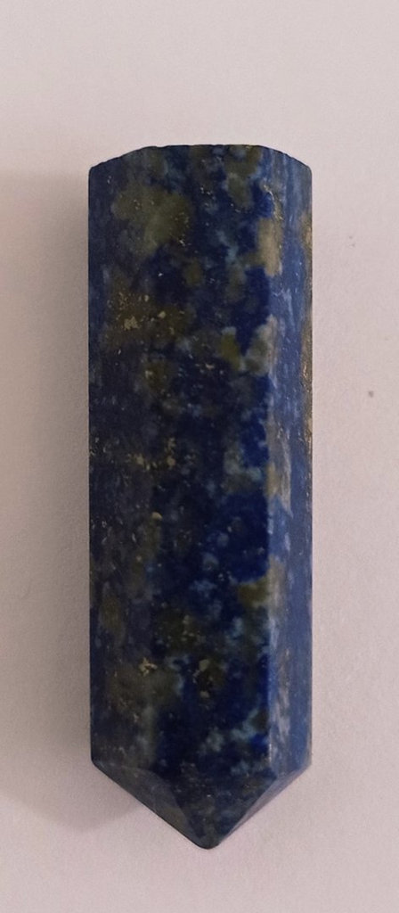 Mineral Artesano con Punta Sodalita, 2-3cm.